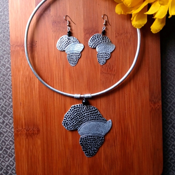 2PC Beautiful Metal African Choker & Earrings S - Picture 4 of 7